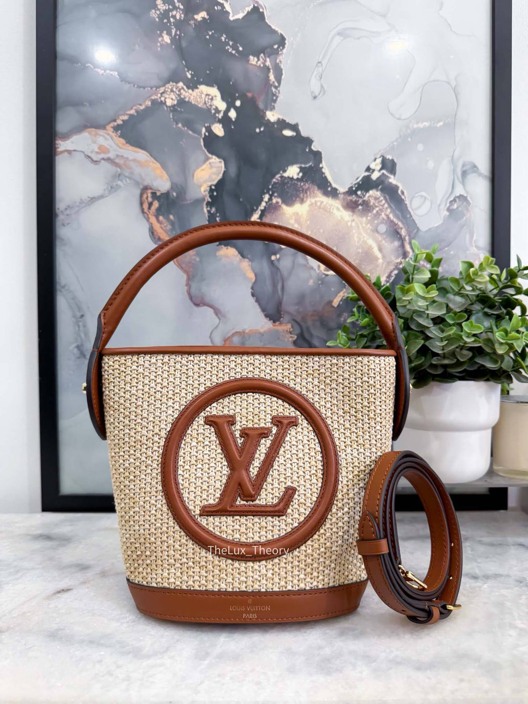 L.V. PETITE RAFFIA BUCKET BAG