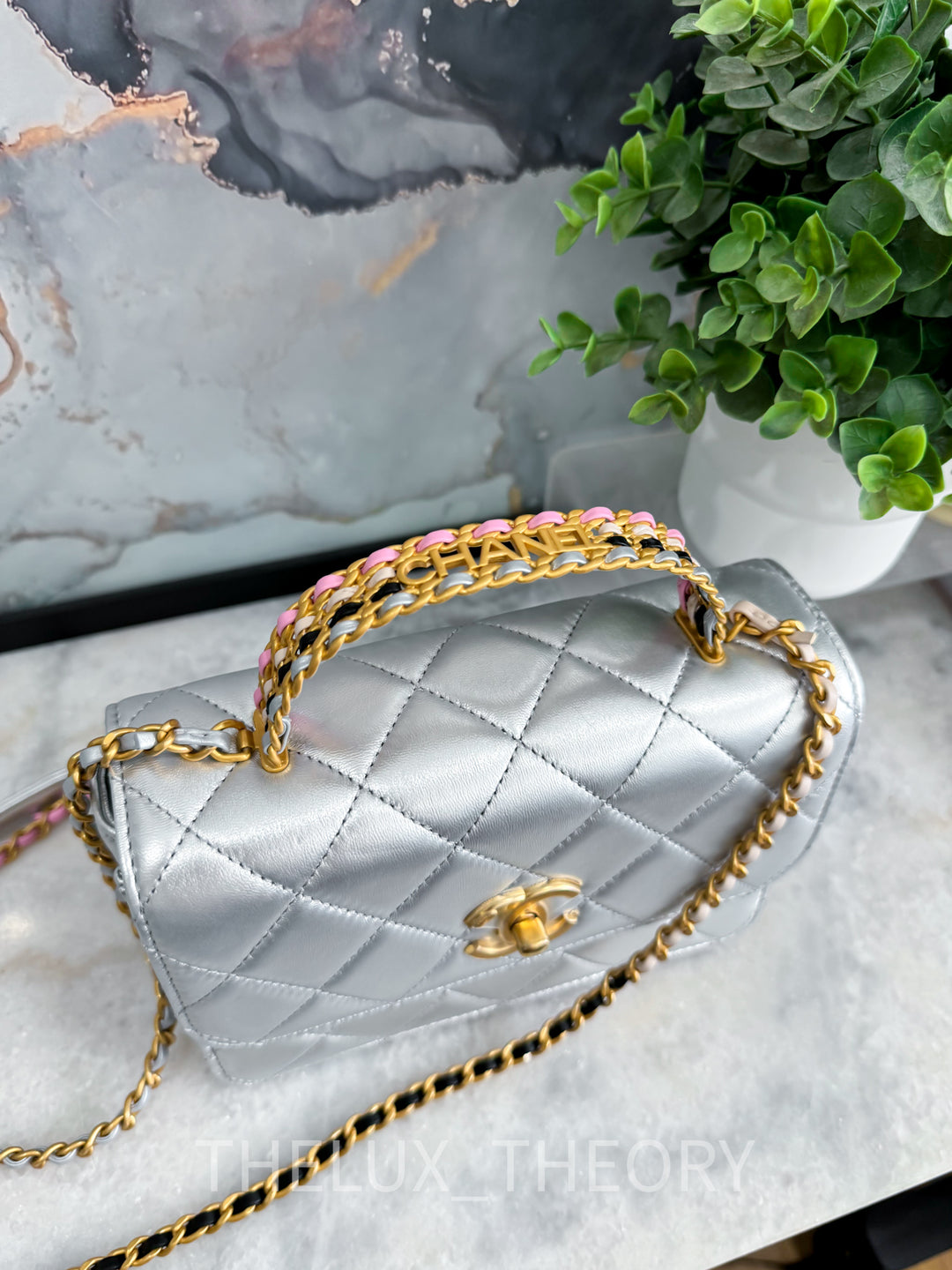 23P SILVER TOP HANDLE FLAP BAG AGED GOLD HARDWARE