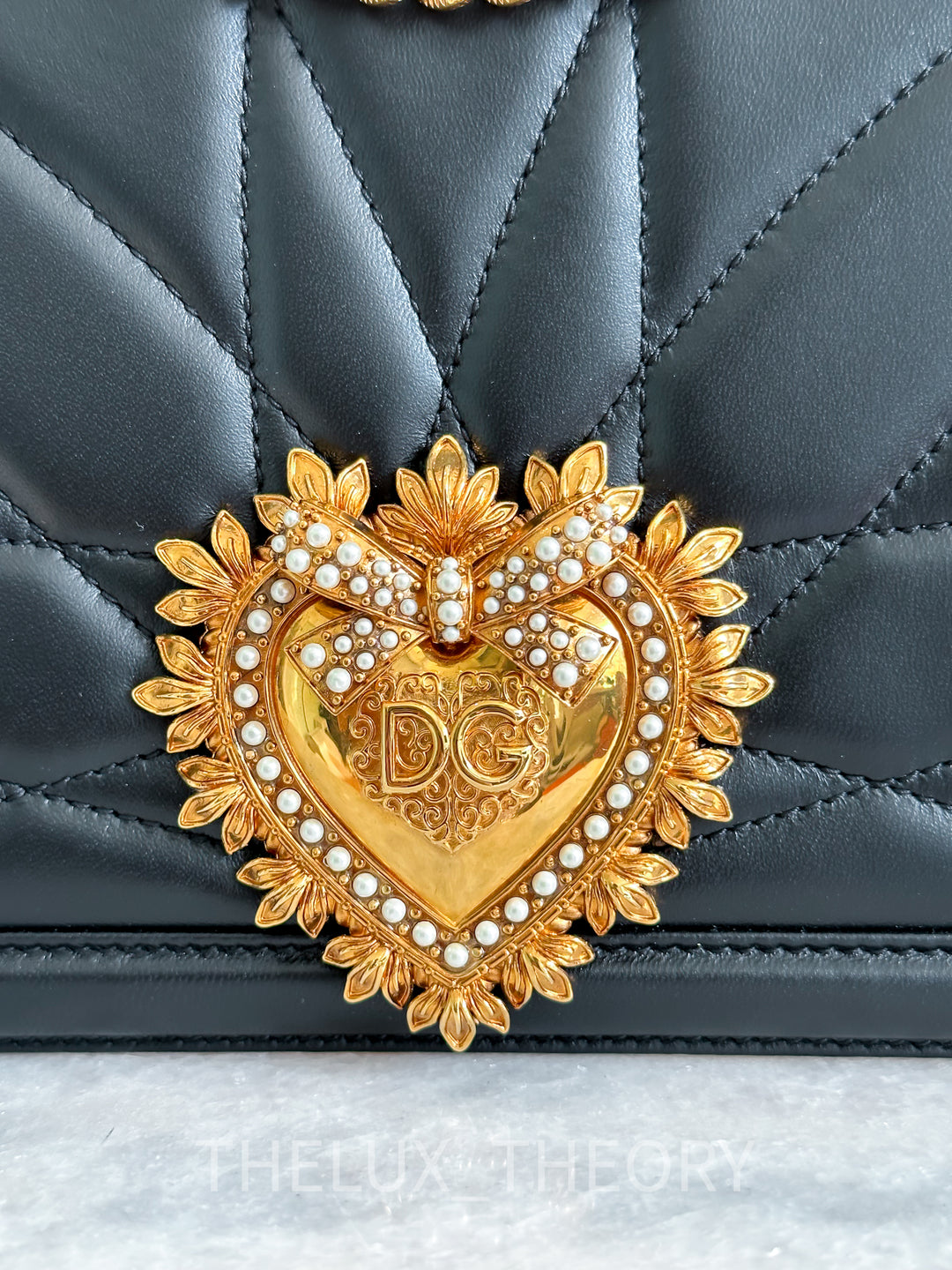D&G DEVOTION SHOULDER BAG