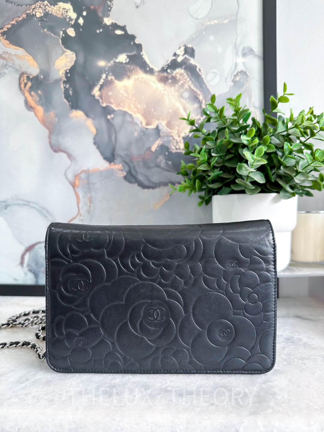 CAMELLIA WALLET ON CHAIN LAMBSKIN SILVER HARDWARE