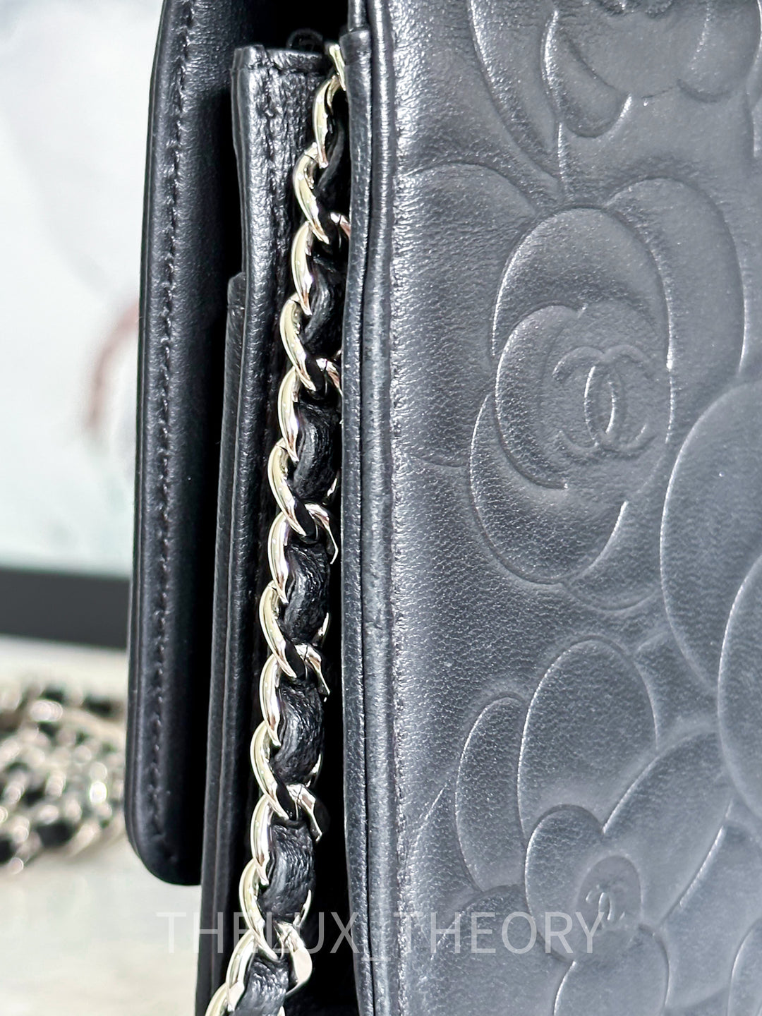 CAMELLIA WALLET ON CHAIN LAMBSKIN SILVER HARDWARE