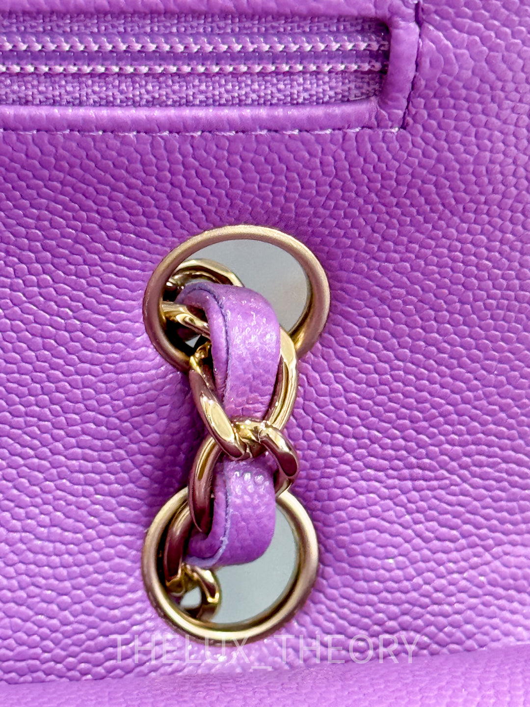 22S PURPLE MEDIUM CLASSIC DOUBLE FLAP CAVIAR LIGHT GOLD HARDWARE
