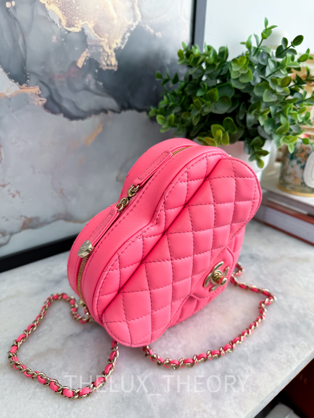 22S PINK CC IN LOVE LARGE HEART
