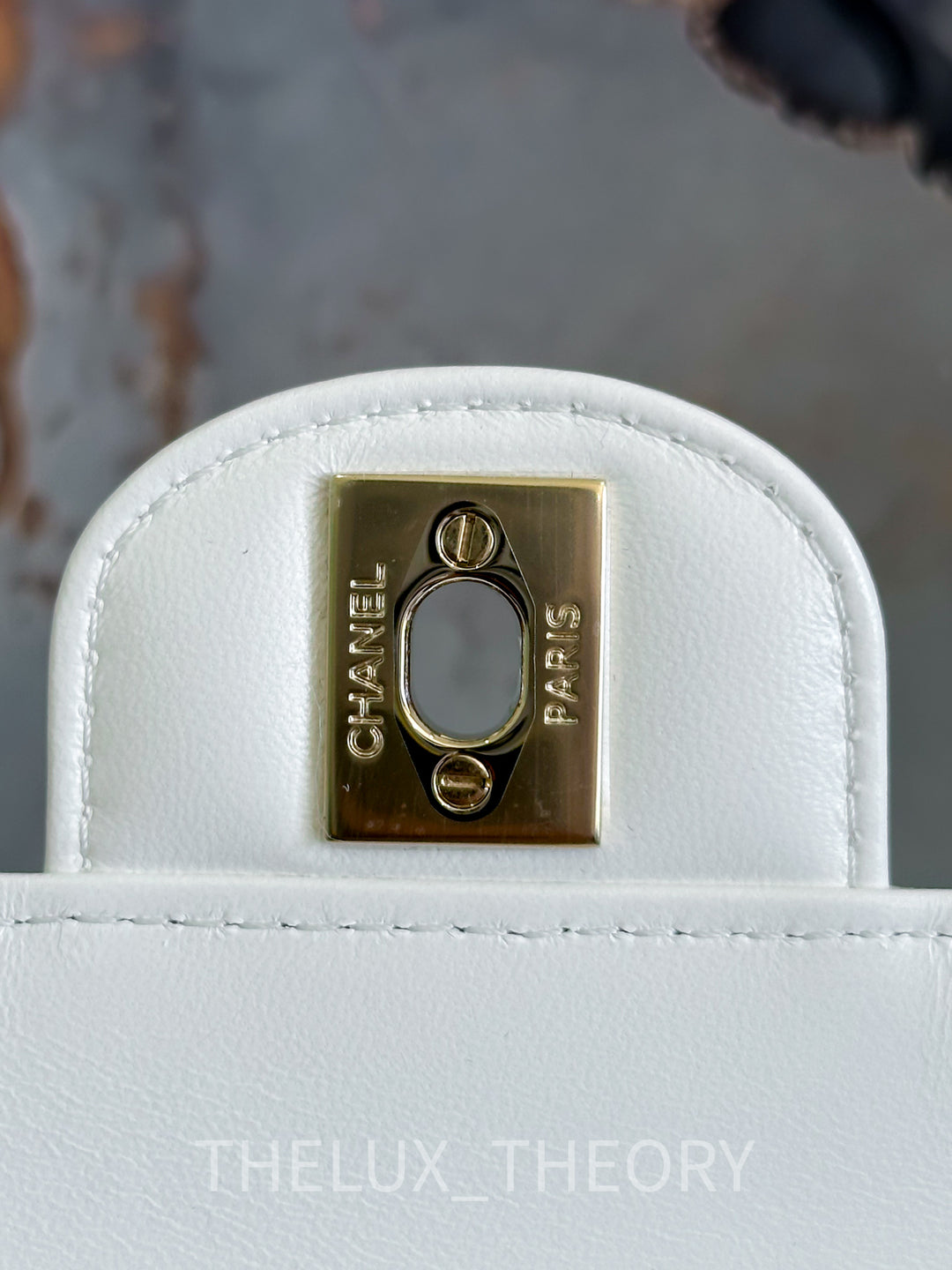 22S WHITE CC IN LOVE LARGE HEART LAMBSKIN LIGHT GOLD HARDWARE
