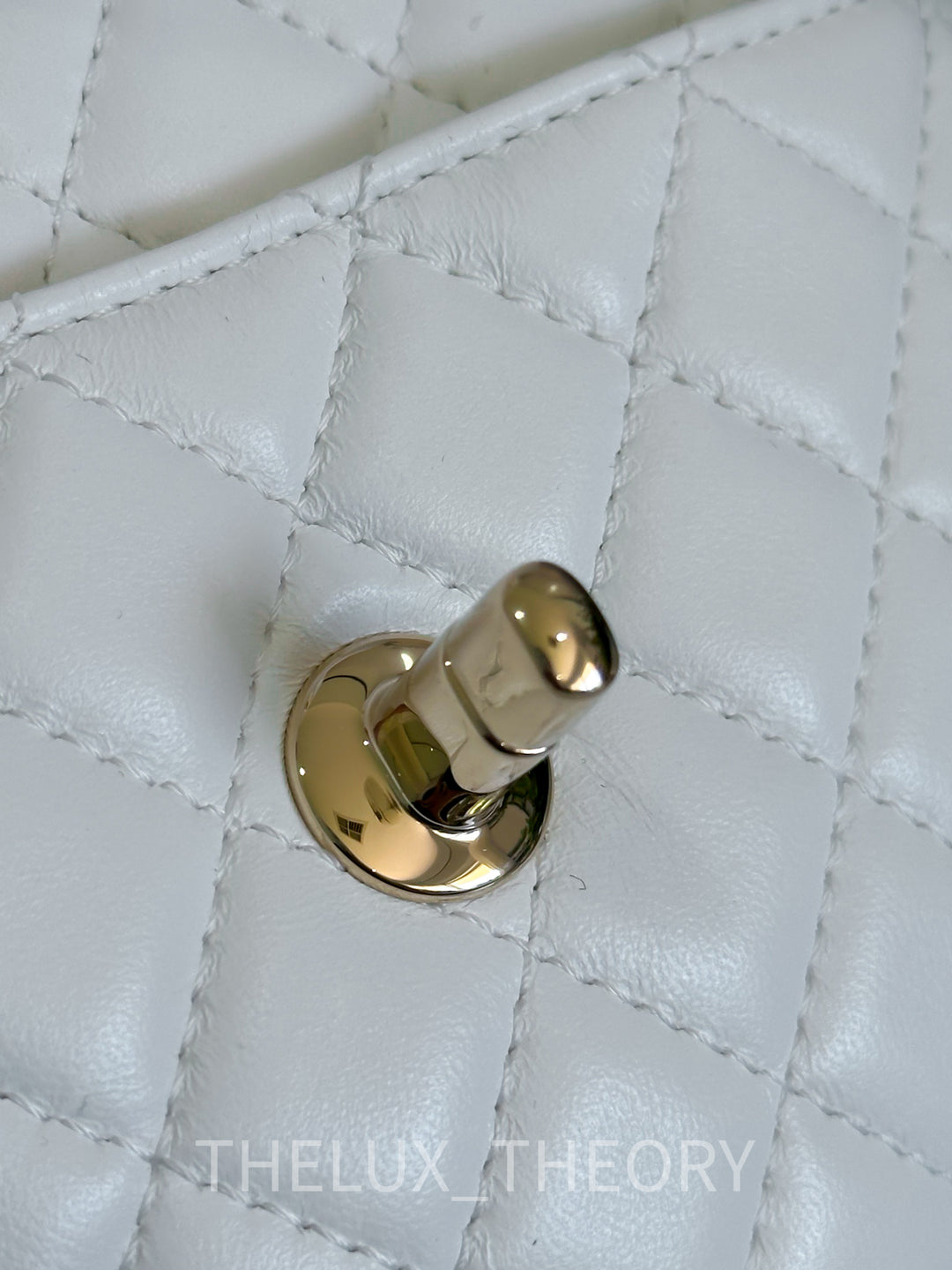 22S WHITE CC IN LOVE LARGE HEART LAMBSKIN LIGHT GOLD HARDWARE
