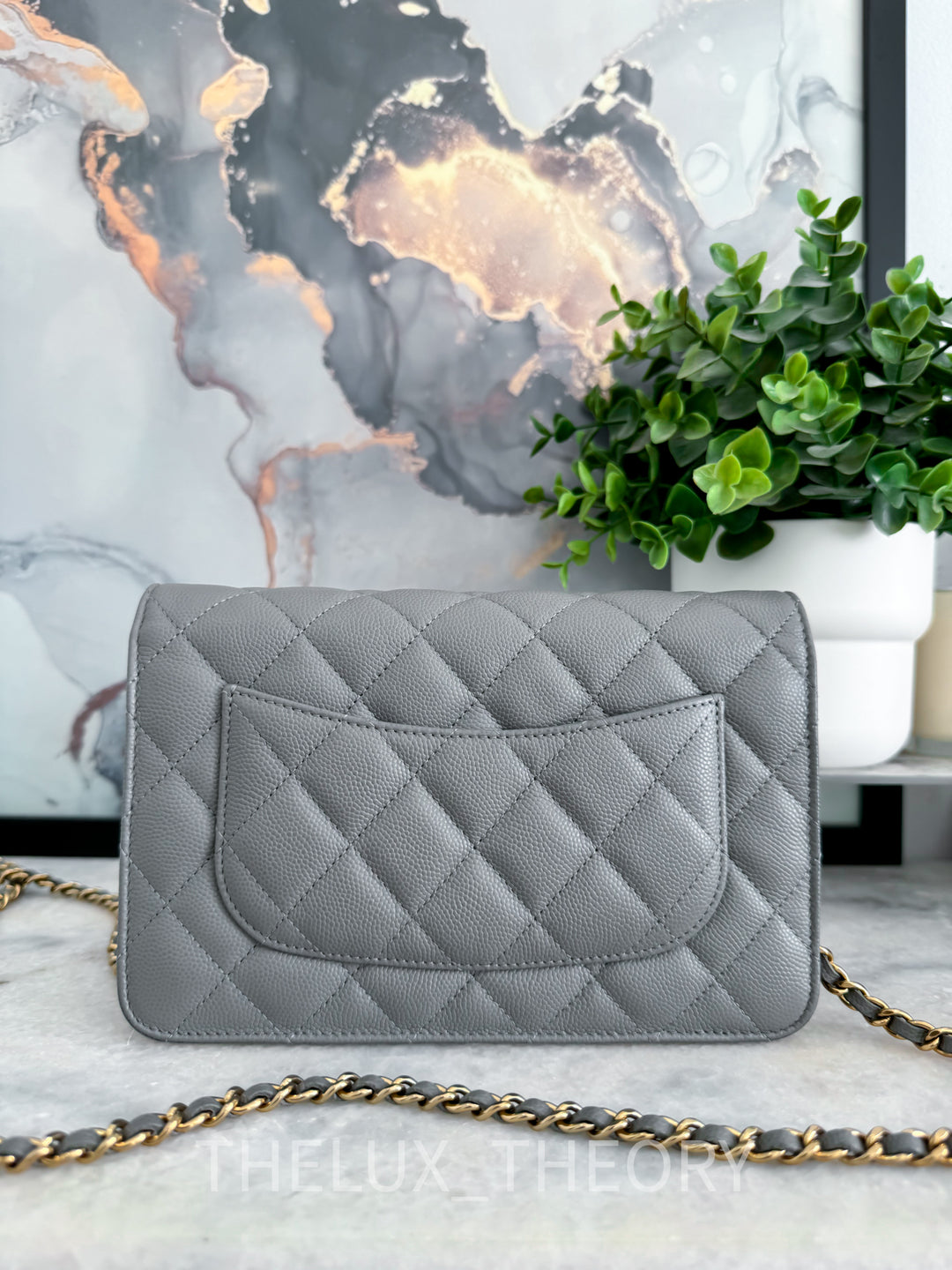 22B GREY WALLET ON CHAIN CAVIAR LIGHT GOLD HARDWARE