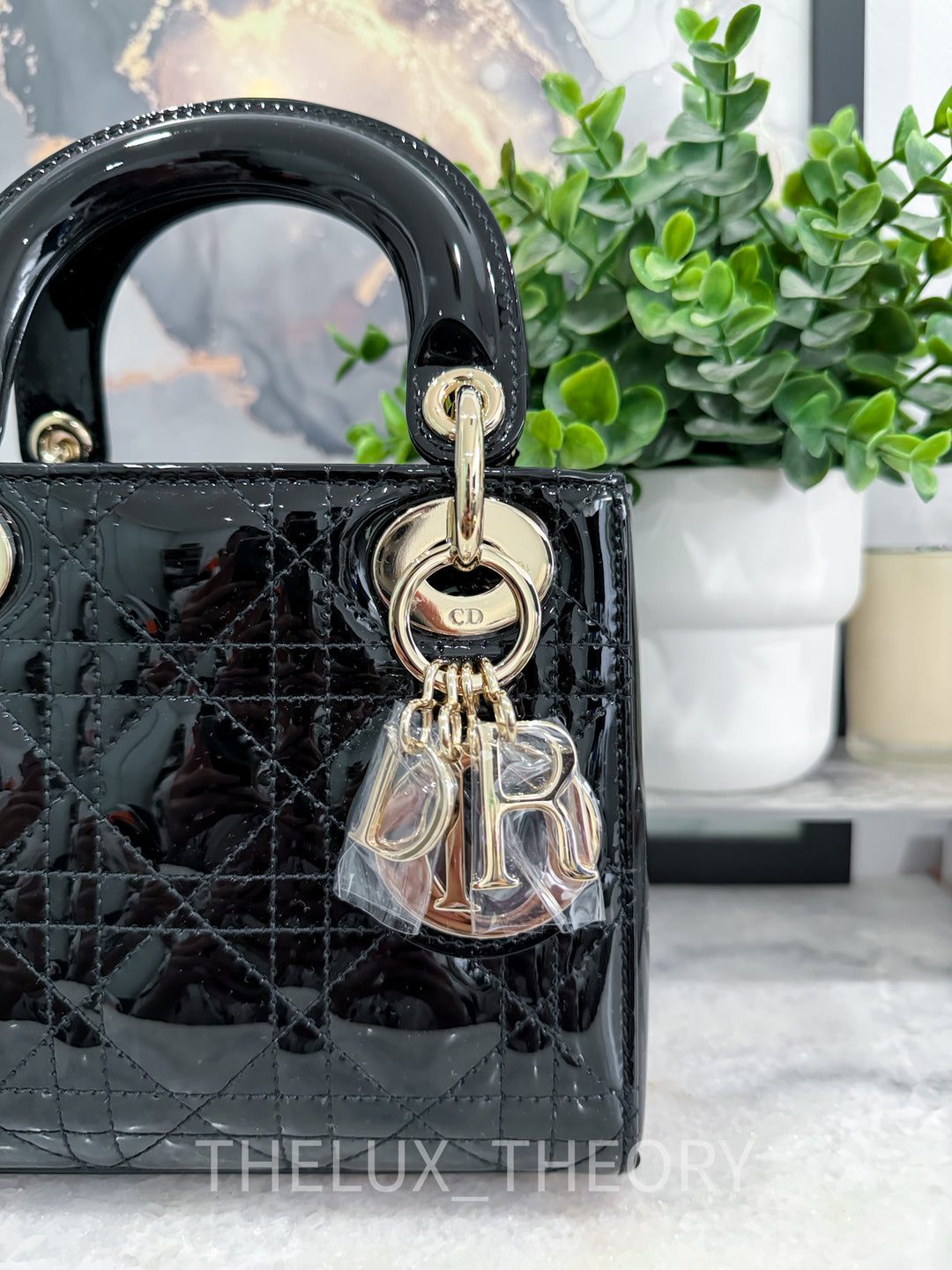 MINI LADY DIOR BLACK PATENT LEATHER LIGHT GOLD HARDWARE 2023