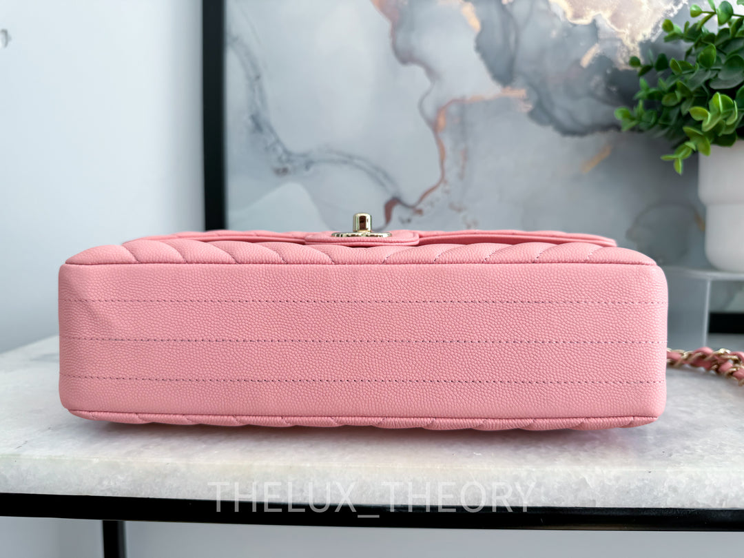 19S CHEVRON PINK MEDIUM CLASSIC DOUBLE FLAP CAVIAR LIGHT GOLD HARDWARE