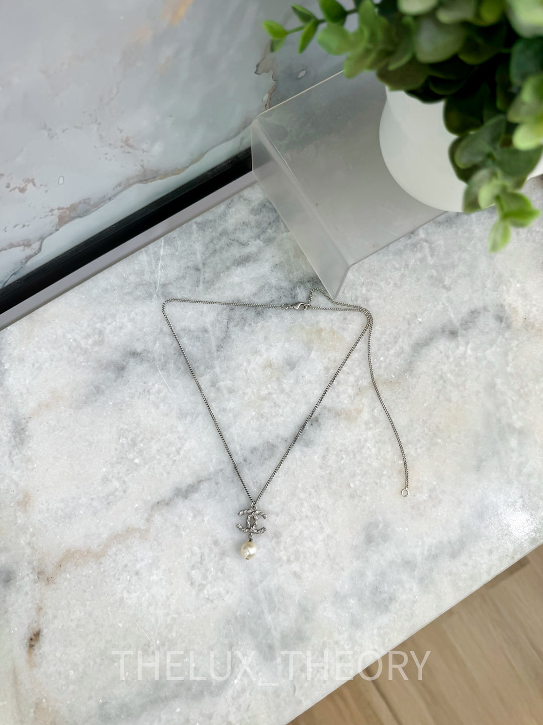 CC NECKLACE WITH PEARL (A63047)