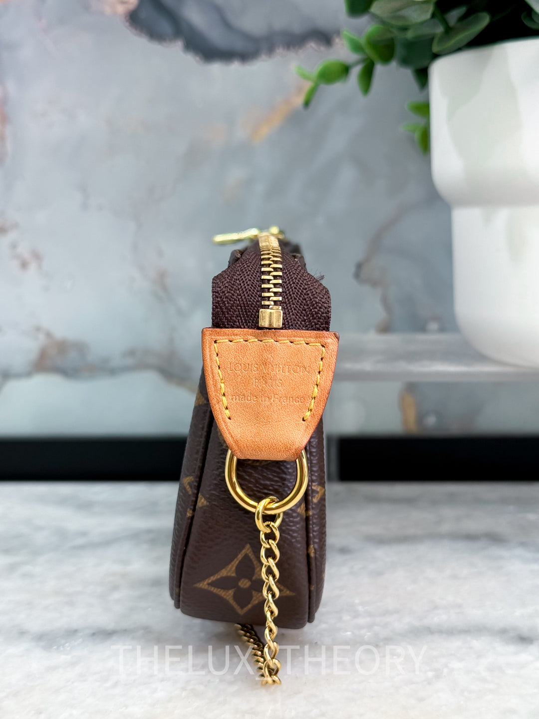 L.V. MINI POCHETTE MONOGRAM 2021