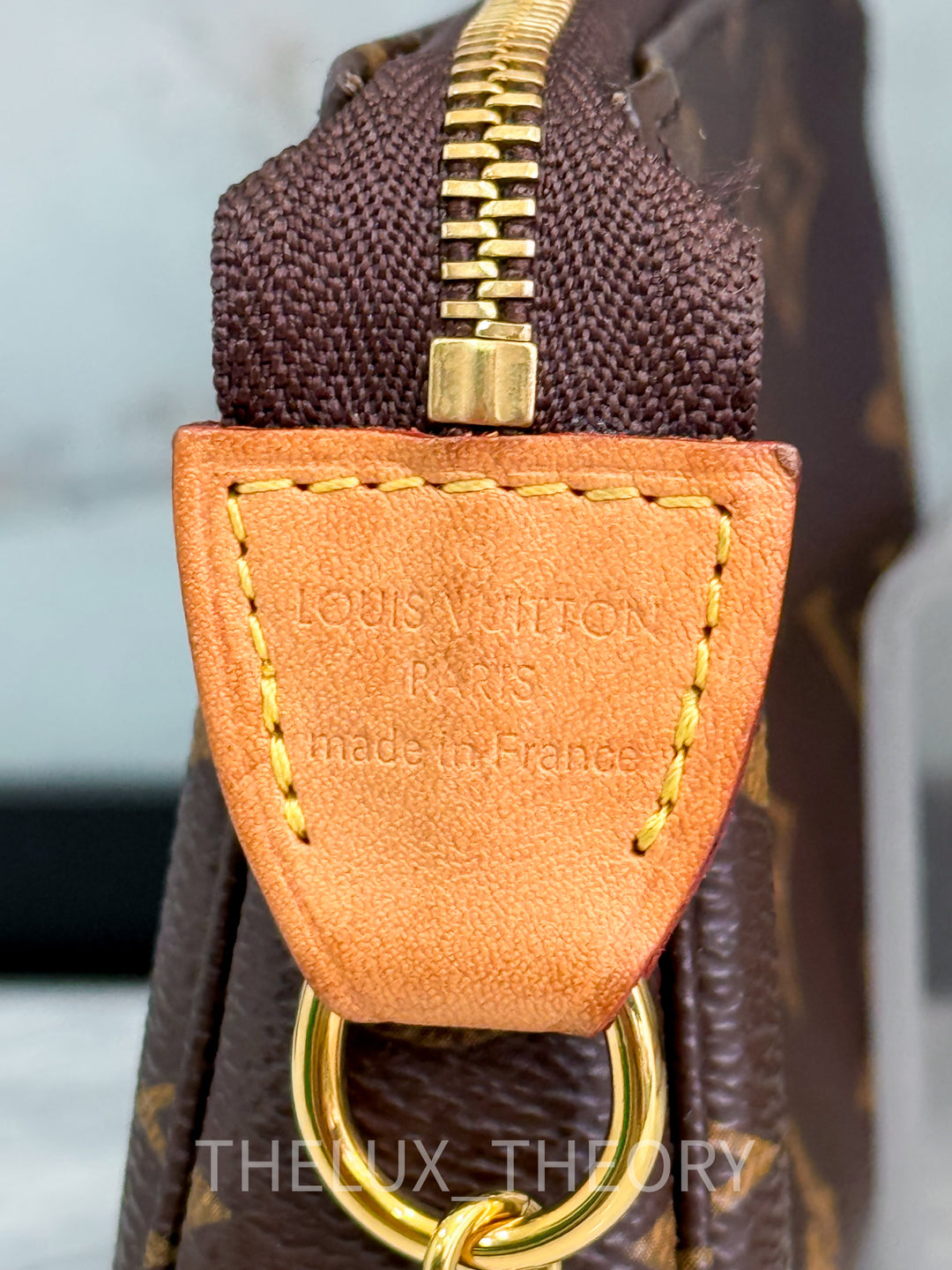L.V. MINI POCHETTE MONOGRAM 2021