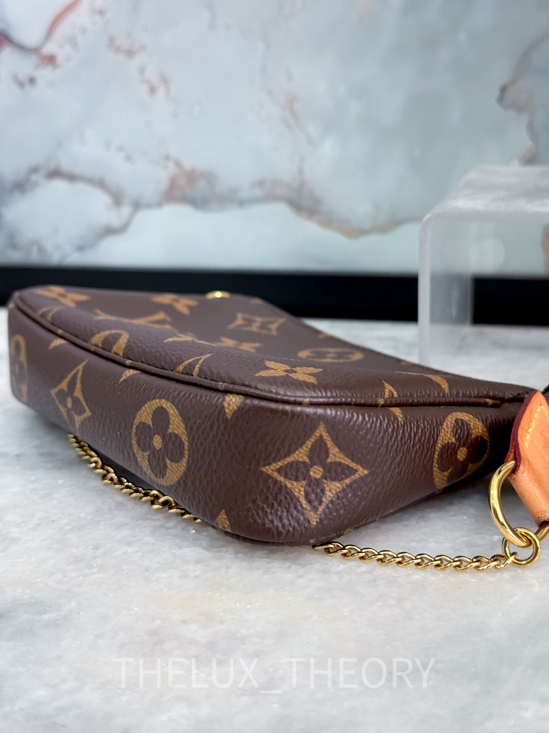 L.V. MINI POCHETTE MONOGRAM 2021