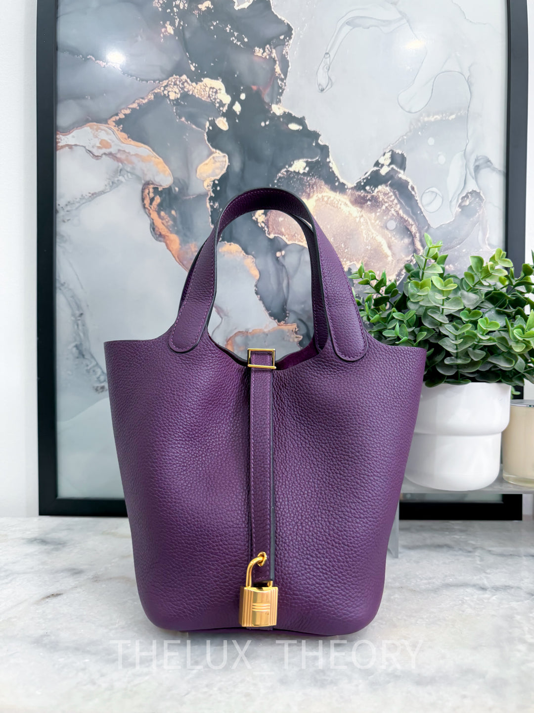 H PICOTIN 18 CASSIS MAURICE LEATHER GOLD HARDWARE (U 2022)