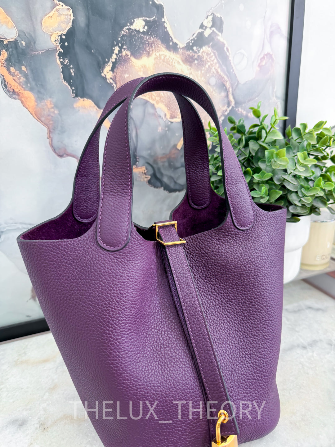 H PICOTIN 18 CASSIS MAURICE LEATHER GOLD HARDWARE (U 2022)