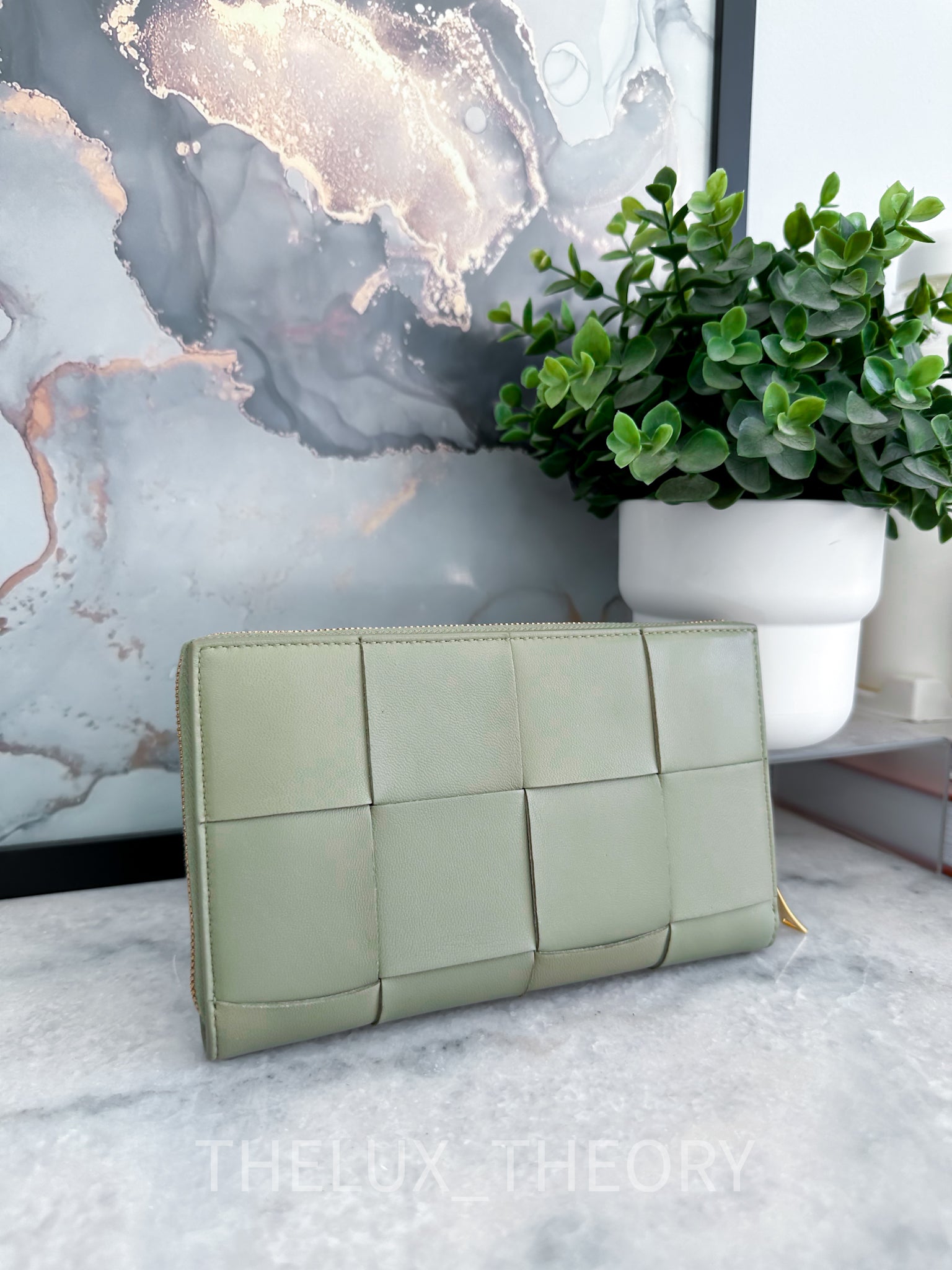 Small Leather Goods – THE LUX THEORY