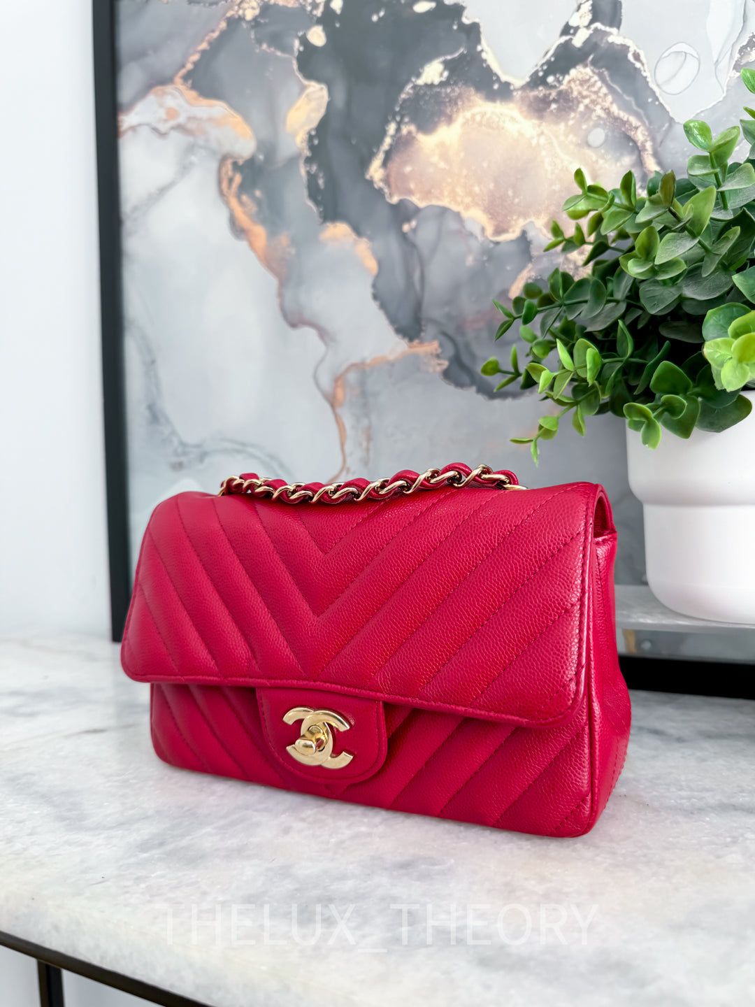 18B RASPBERRY RED CHEVRON MINI RECTANGLE CAVIAR LIGHT GOLD HARDWARE