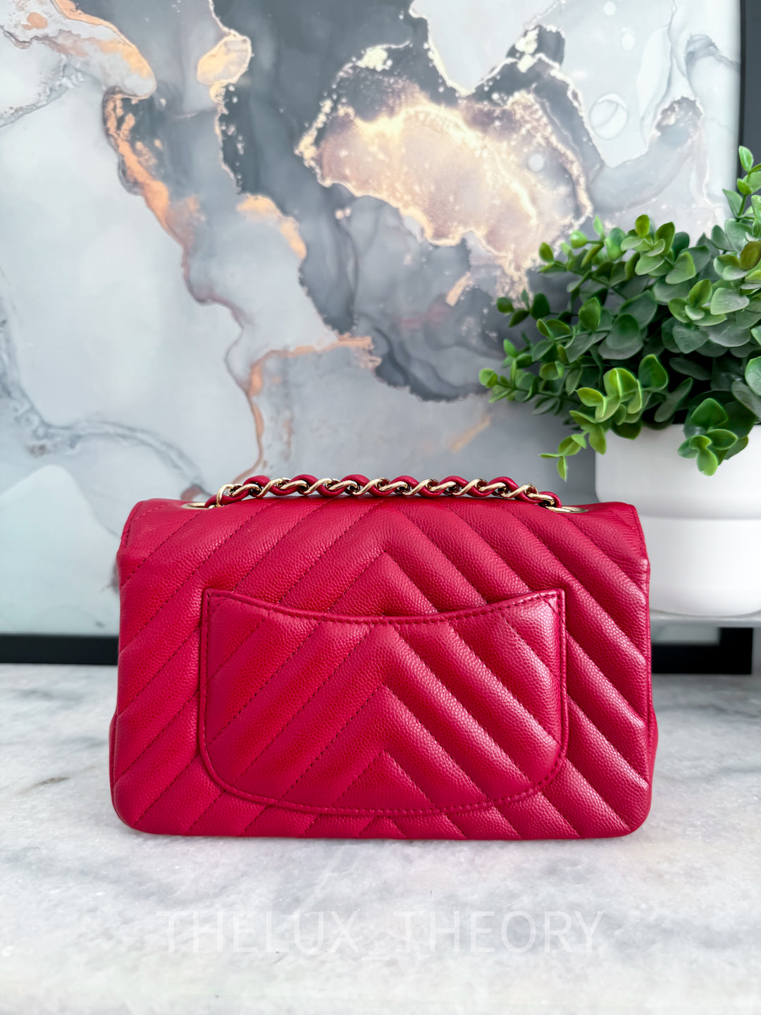 18B RASPBERRY RED CHEVRON MINI RECTANGLE CAVIAR LIGHT GOLD HARDWARE