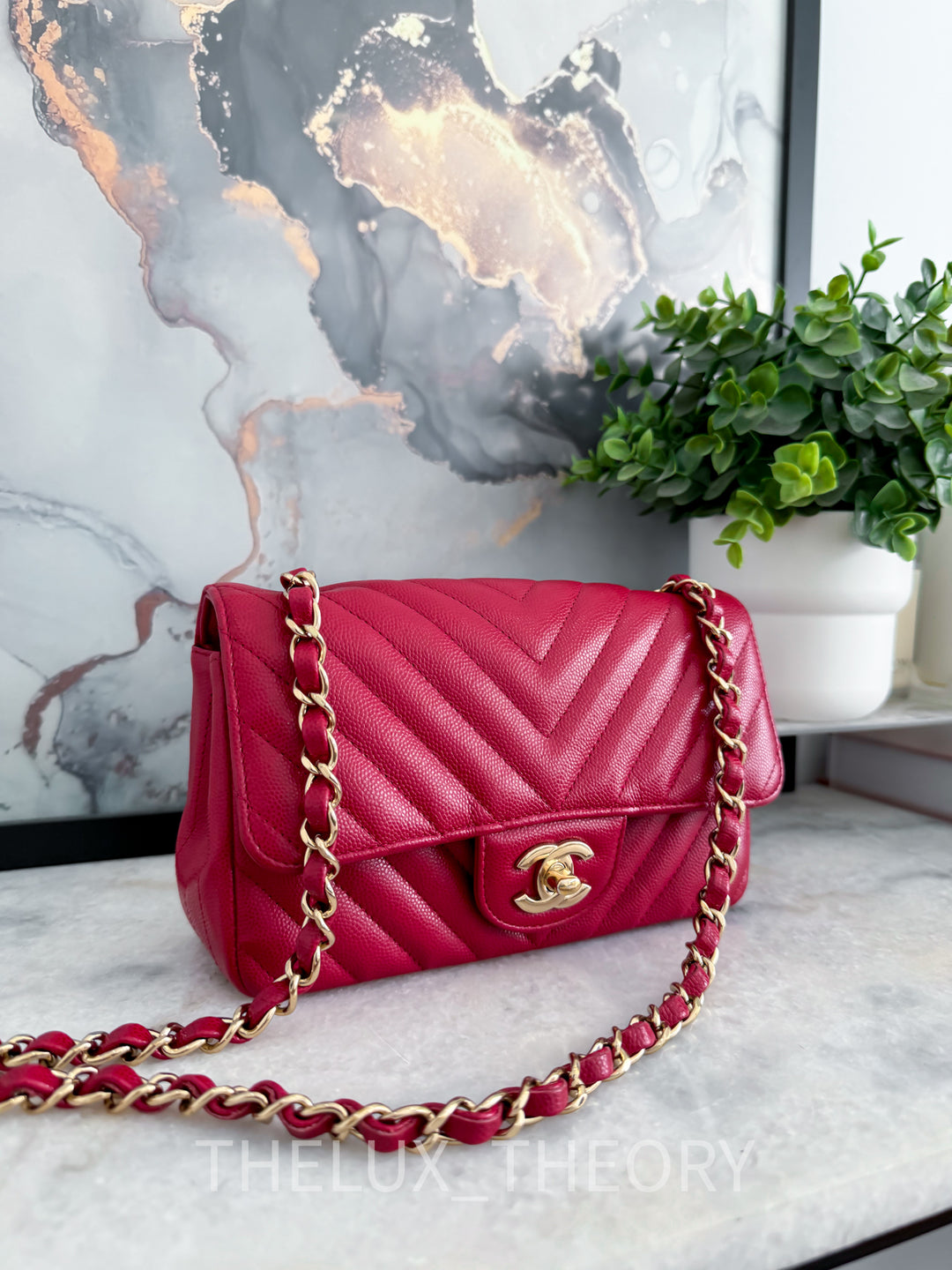 18B RASPBERRY RED CHEVRON MINI RECTANGLE CAVIAR LIGHT GOLD HARDWARE