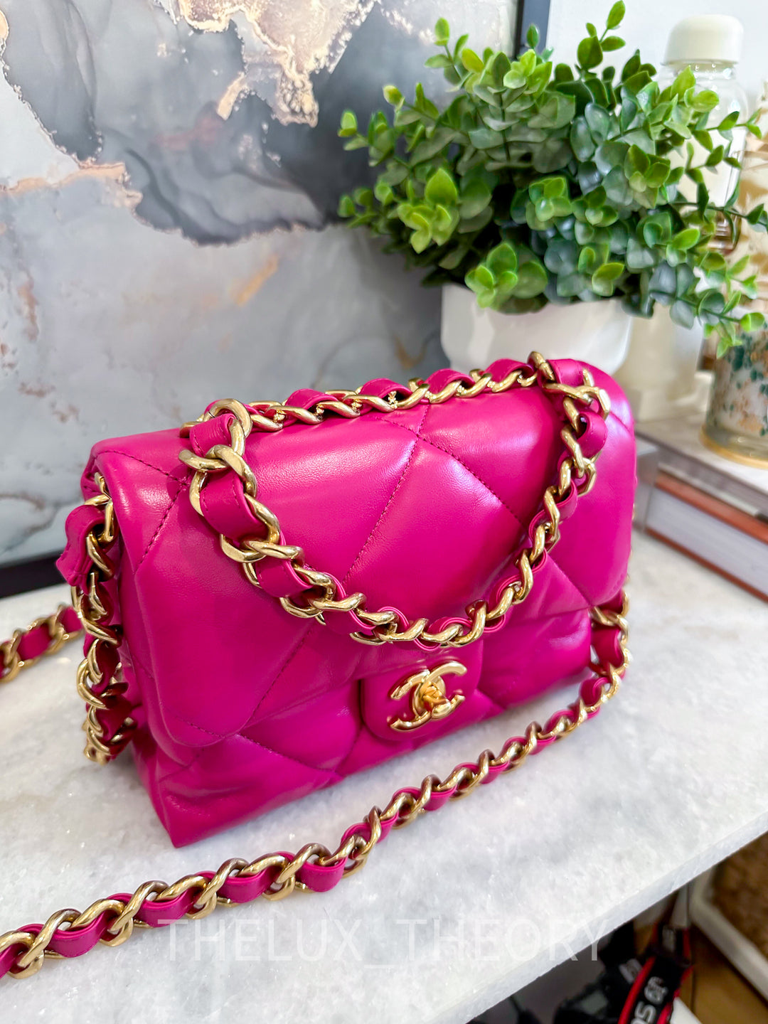 22B FUCHSIA FLAP BAG (AS3498)