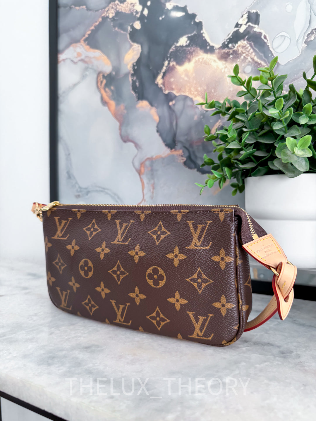 POCHETTE ACC MNG 2023