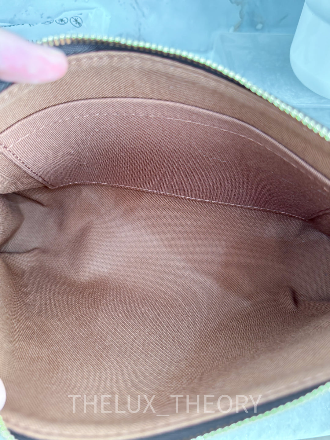 POCHETTE ACC MNG 2023