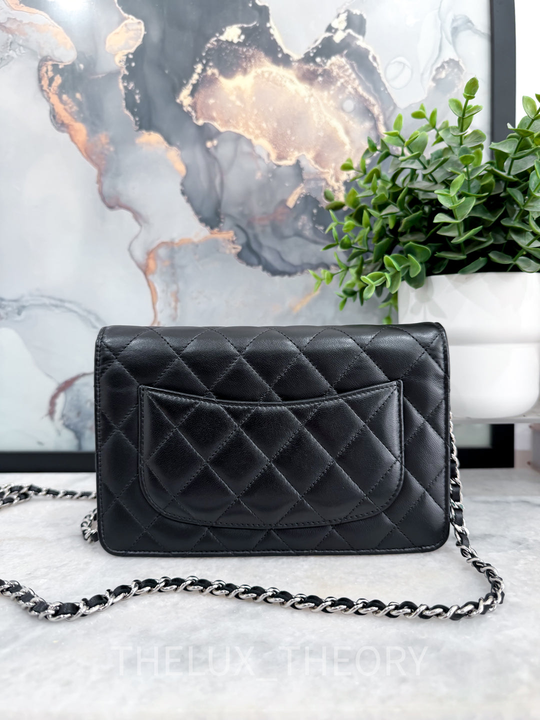 CC CLASSIC BLACK WALLET ON CHAIN LAMBSKIN SILVER HARDWARE SERIES 18