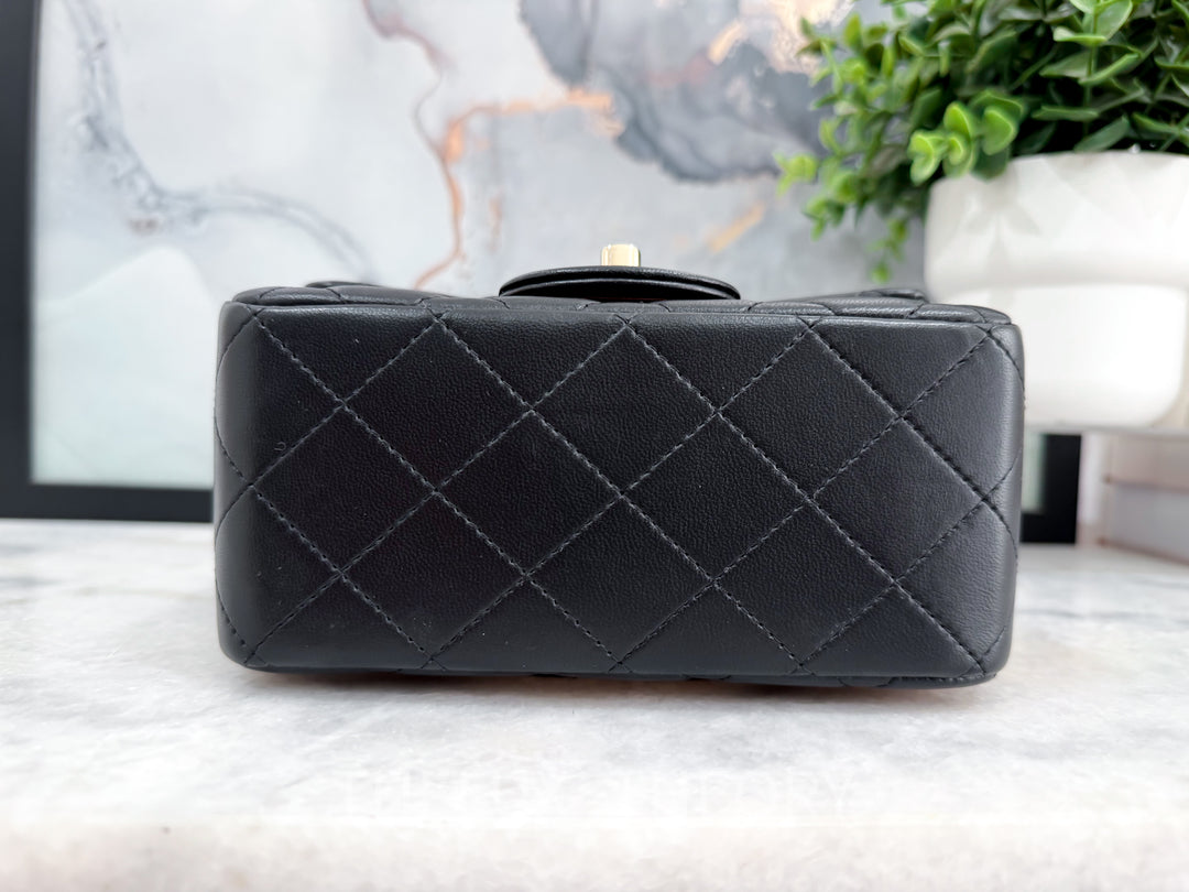 CLASSIC BLACK MINI SQUARE LAMBSKIN LIGHT GOLD HARDWARE SERIES 29