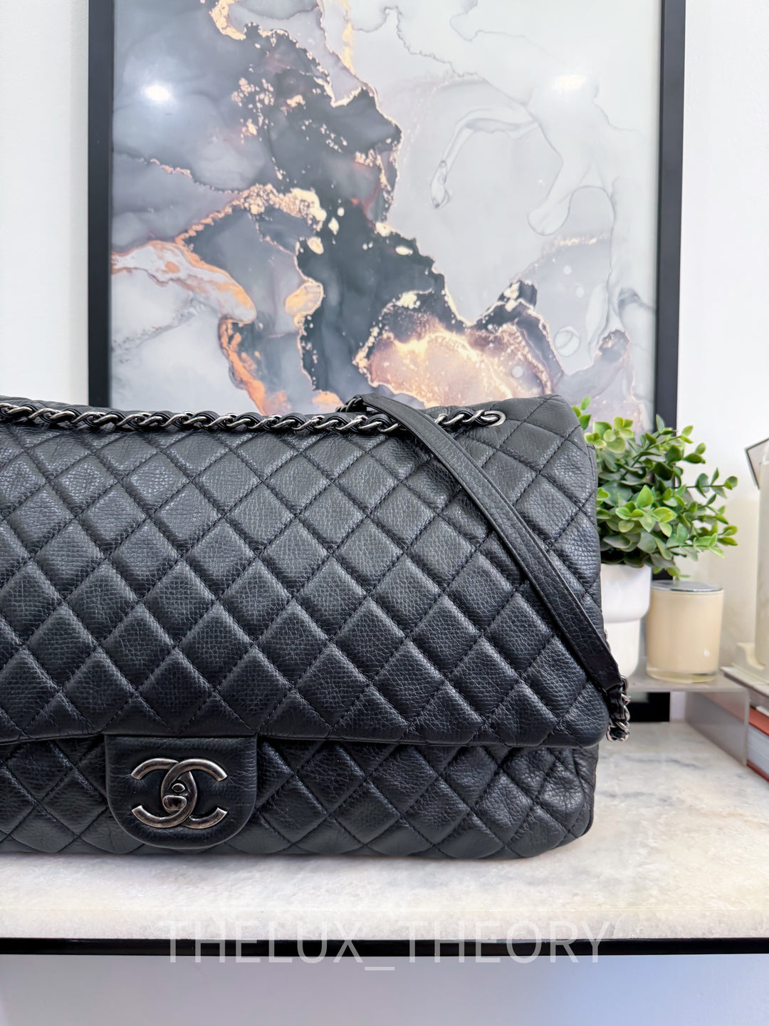 16S XXL TIMELESS CLASSIC SINGLE FLAP METALLIC BLACK CALFSKIN AGED RUTHENIUM HARDWARE