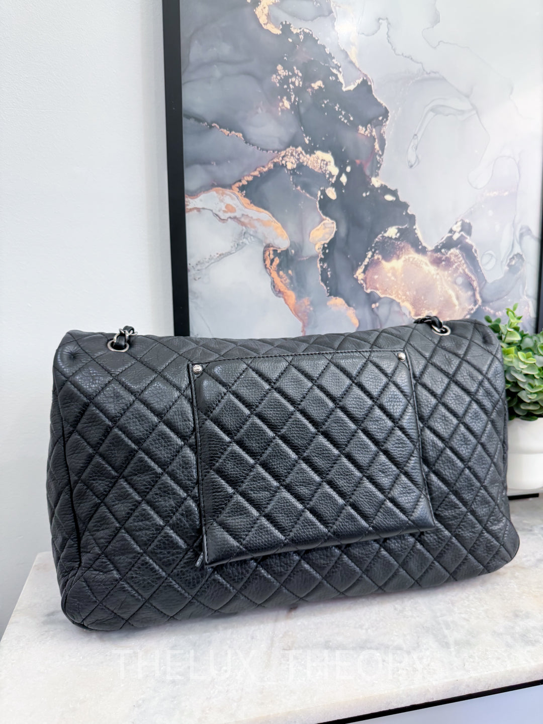 16S XXL TIMELESS CLASSIC SINGLE FLAP METALLIC BLACK CALFSKIN AGED RUTHENIUM HARDWARE