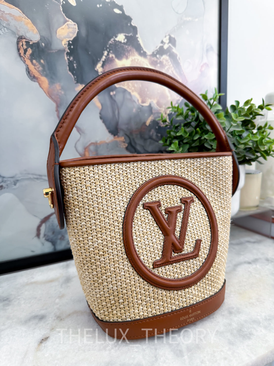 L.V. PETITE RAFFIA BUCKET BAG