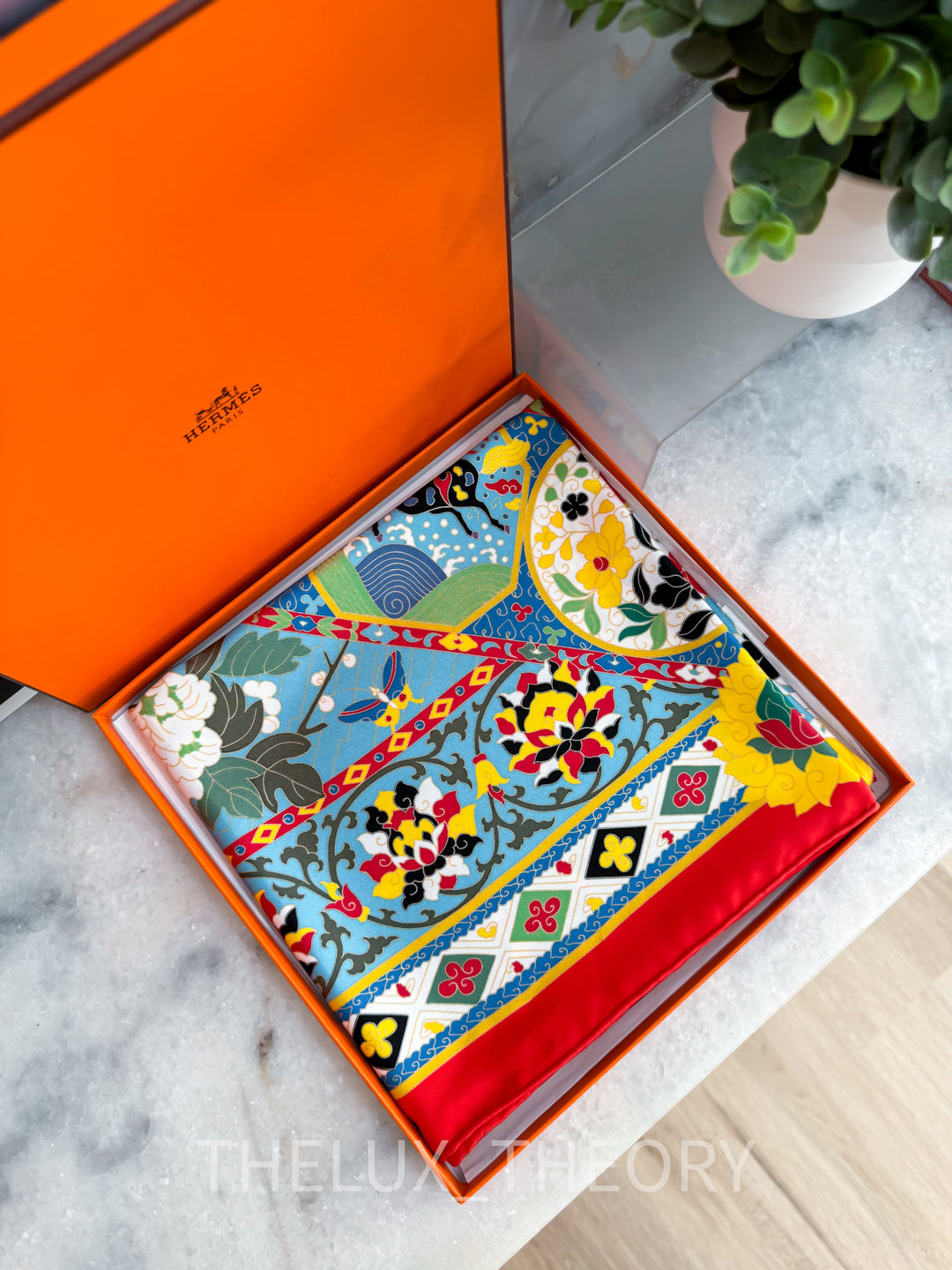 H IMPERIALES SILK SQUARE SCARF 90CM