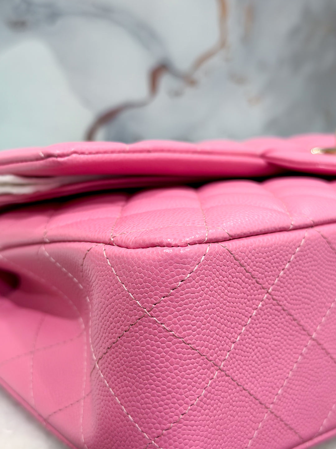 21P BUBBLEGUM PINK MEDIUM CLASSIC DOUBLE FLAP CAVIAR LIGHT GOLD HARDWARE