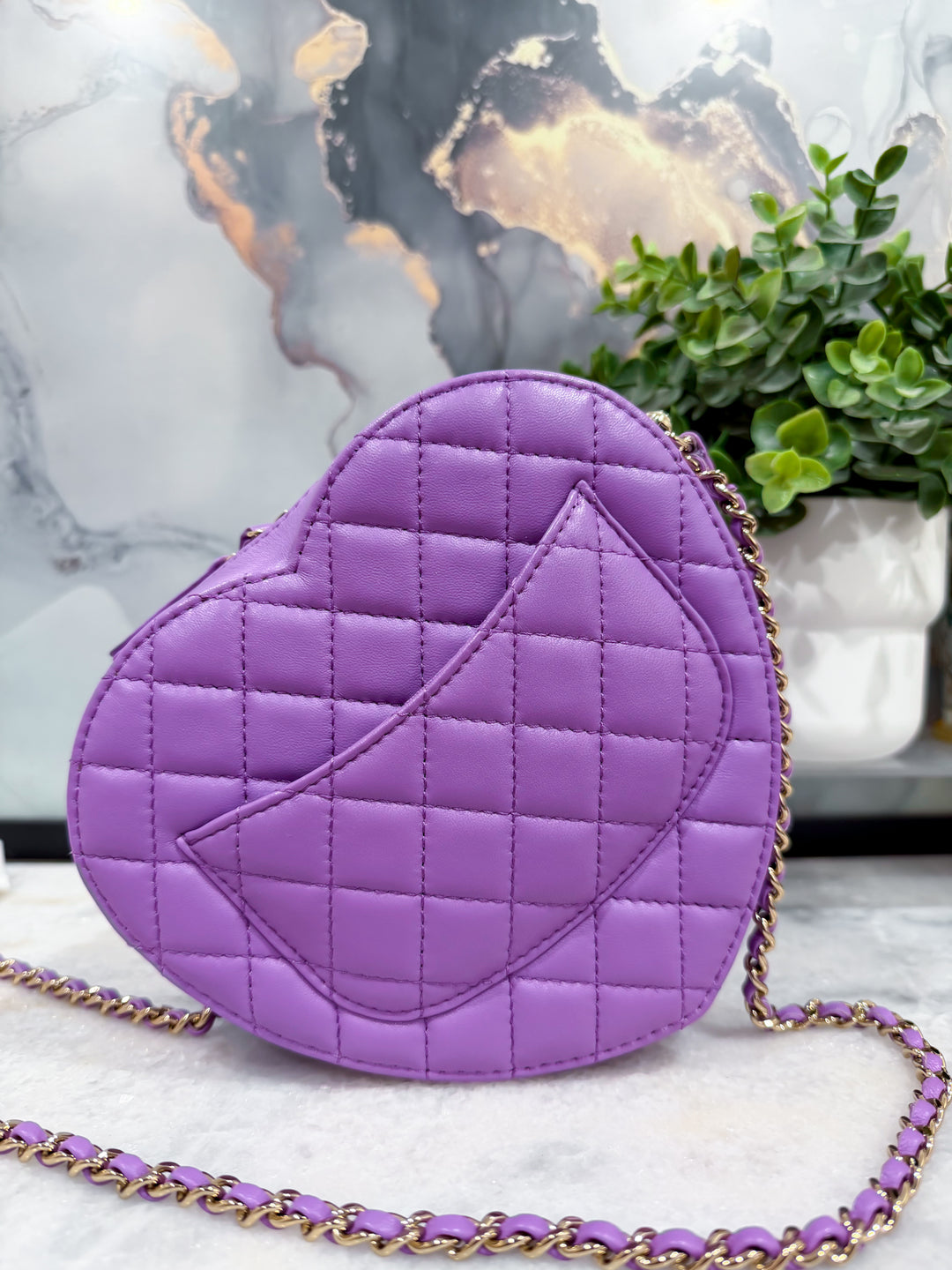 22S PURPLE CC IN LOVE LARGE HEART BAG LAMBSKIN LIGHT GOLD HARDWARE