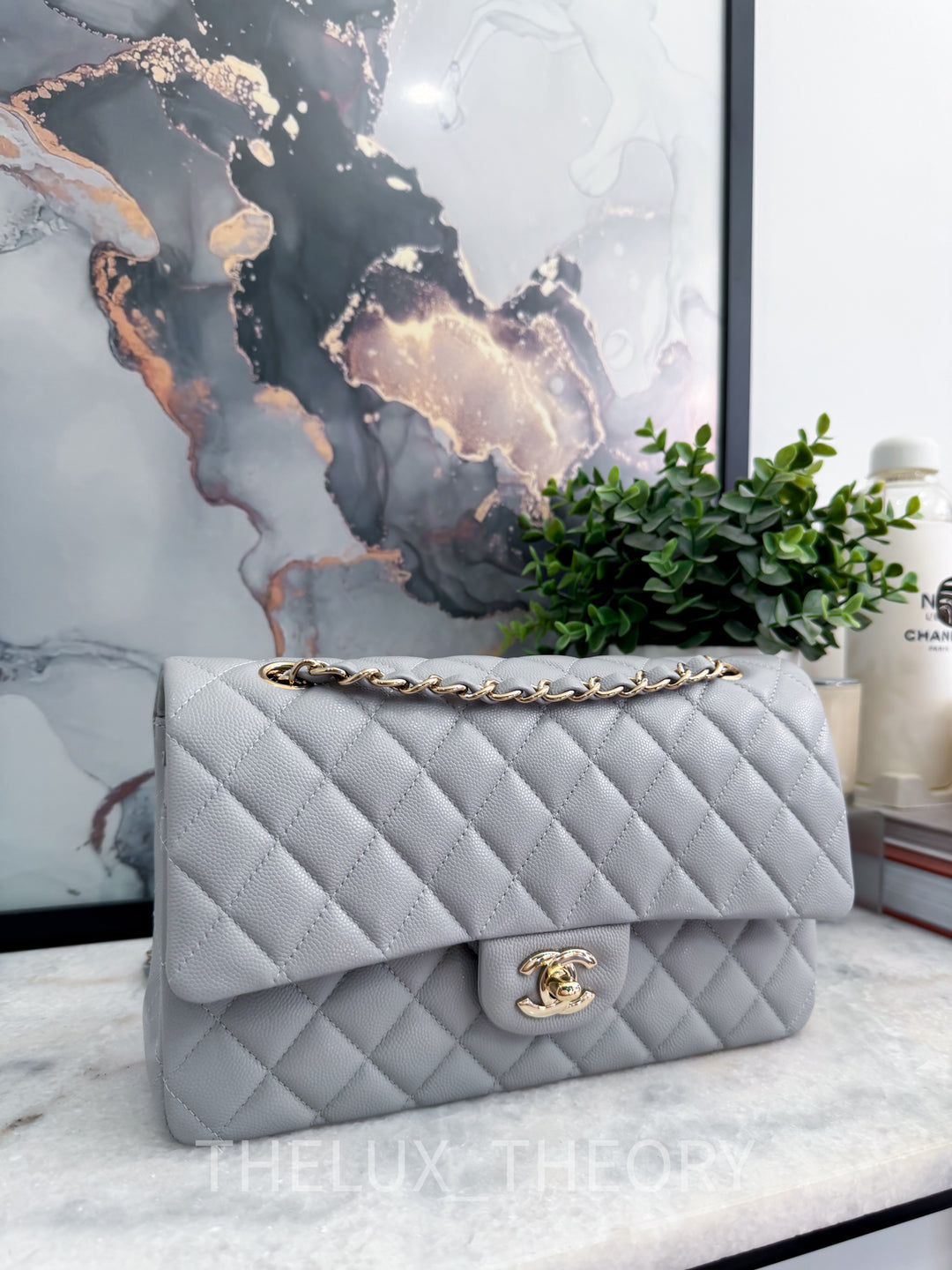 21A DOVE GREY MEDIUM CLASSIC DOUBLE FLAP CAVIAR LIGHT GOLD HARDWARE