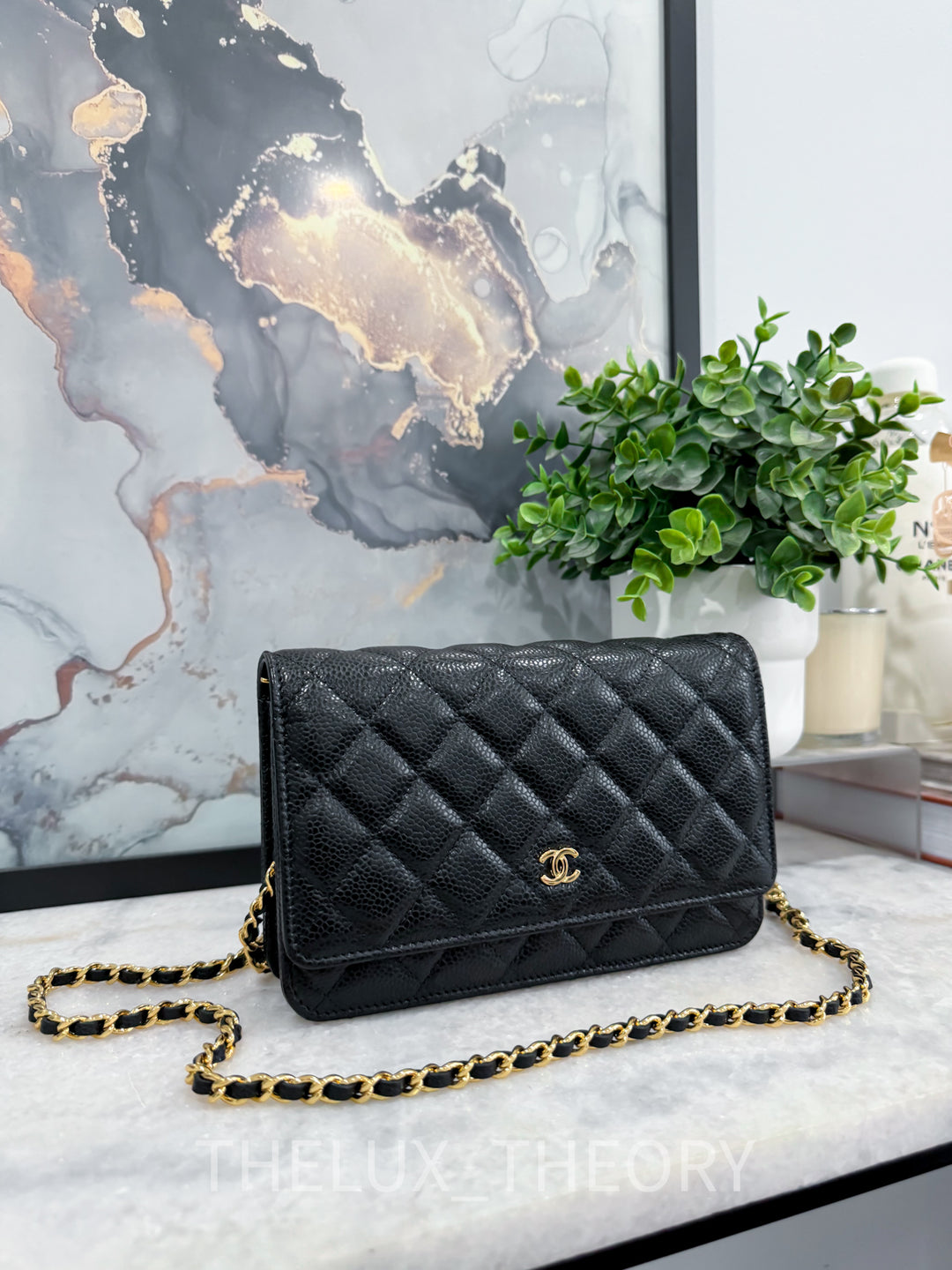 CLASSIC BLACK WALLET ON CHAIN CAVIAR GOLD HARDWARE 2021