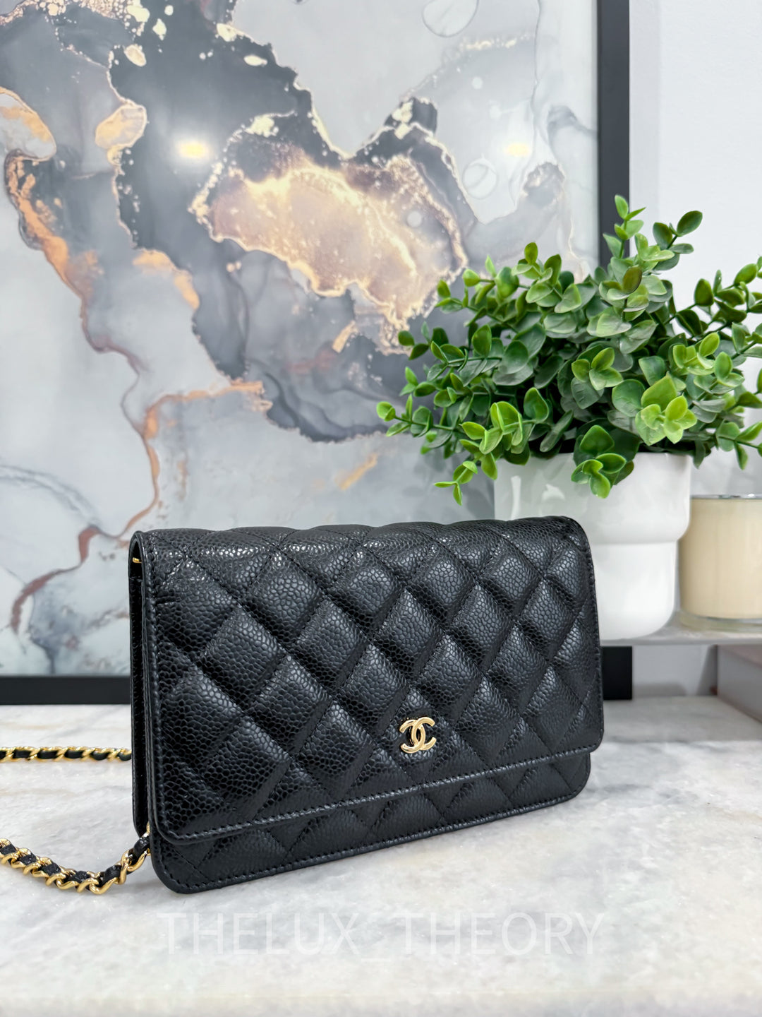 CLASSIC BLACK WALLET ON CHAIN CAVIAR GOLD HARDWARE 2021