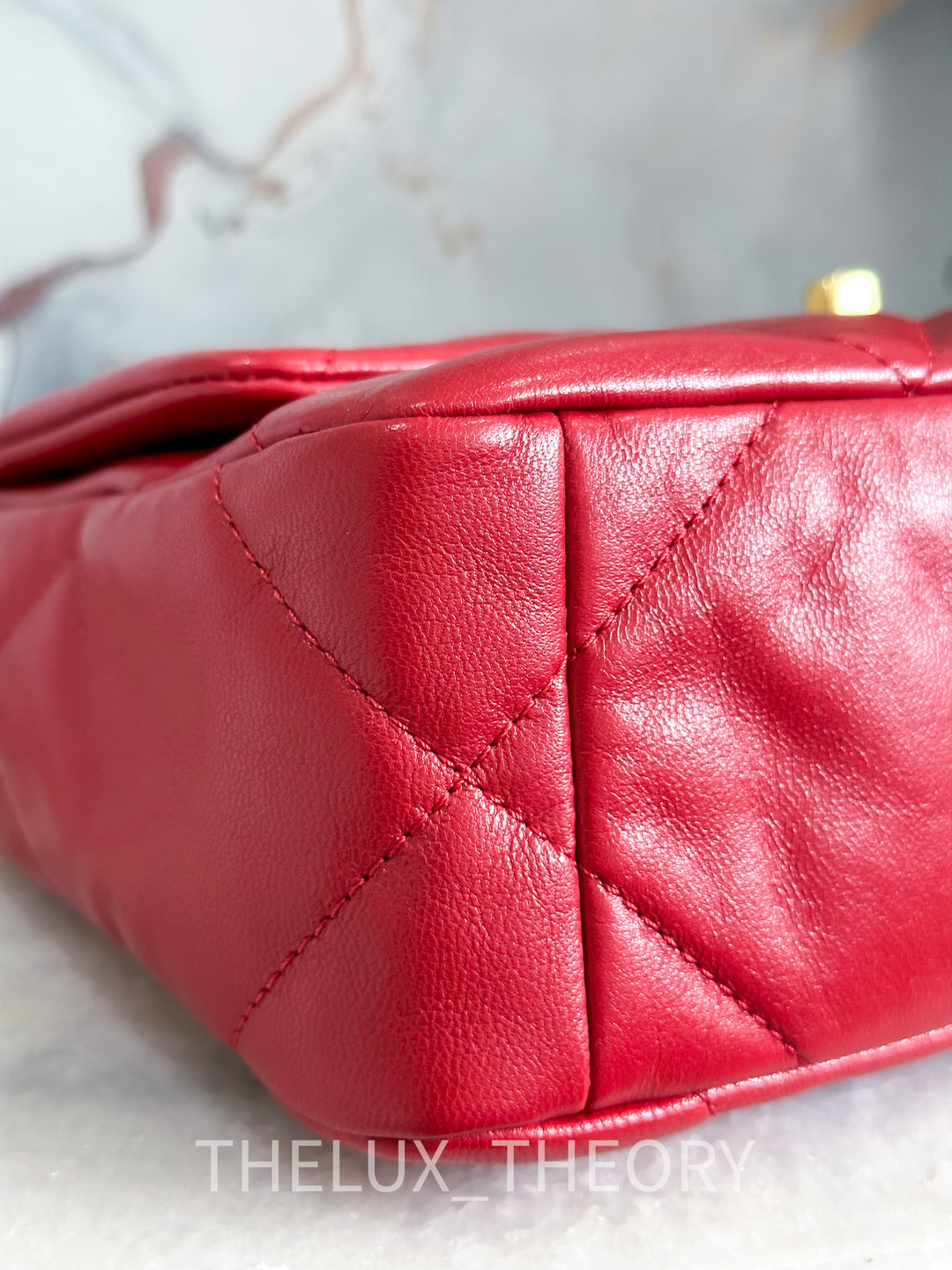 20B RED SMALL 19 FLAP BAG GOAT SKIN AGED GOLD HARDWARE