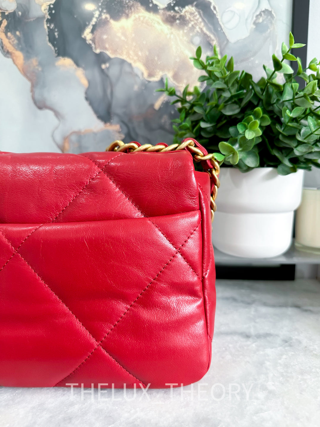20B RED SMALL 19 FLAP BAG GOAT SKIN AGED GOLD HARDWARE