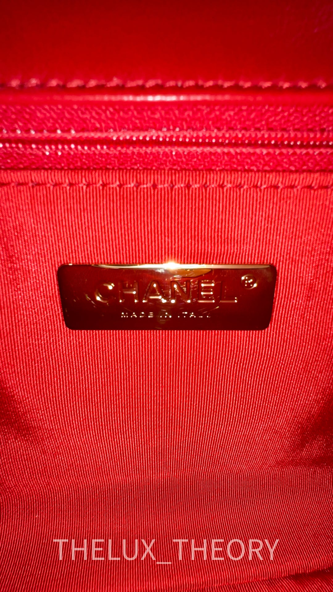 20B RED SMALL 19 FLAP BAG GOAT SKIN AGED GOLD HARDWARE