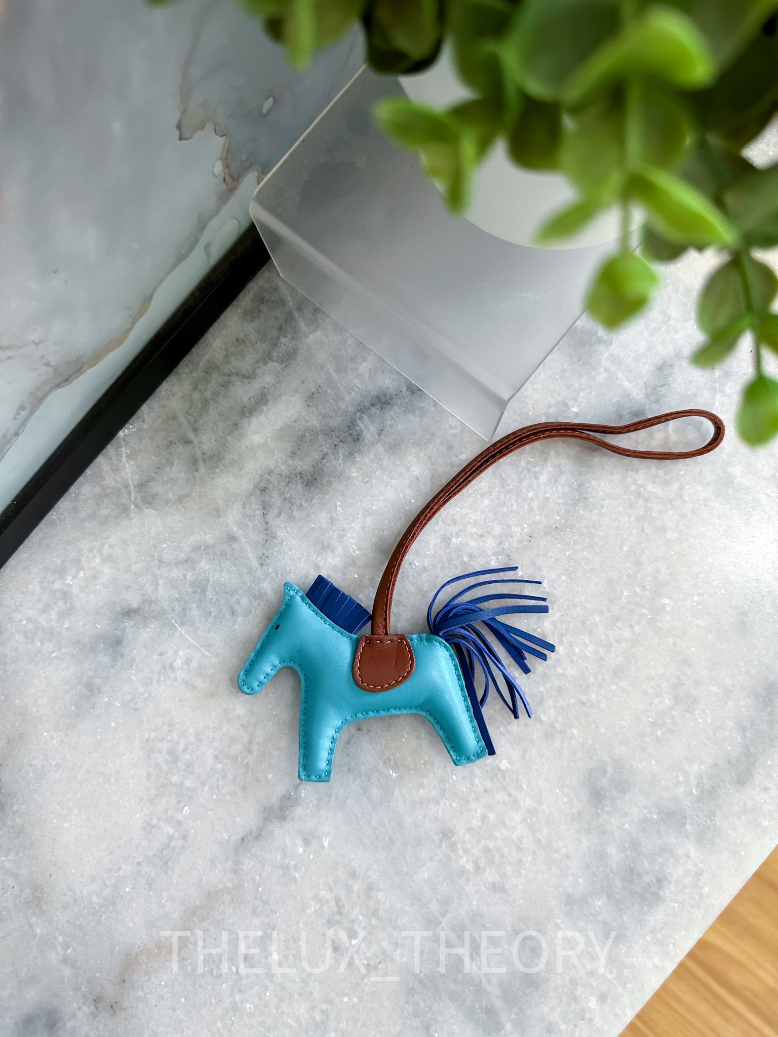 Small Leather Goods – THE LUX THEORY